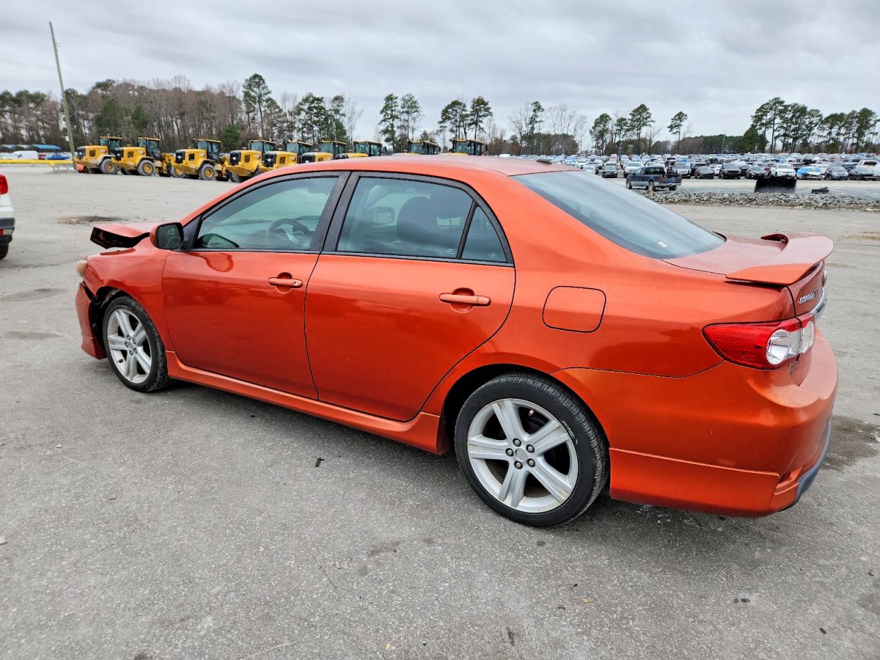 2013 TOYOTA COROLLA BASE photo 2