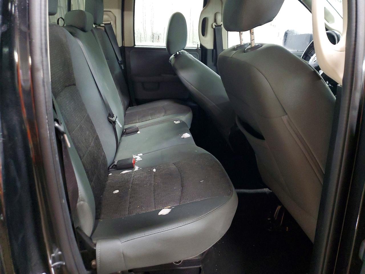 2015 RAM 1500 SLT photo 19