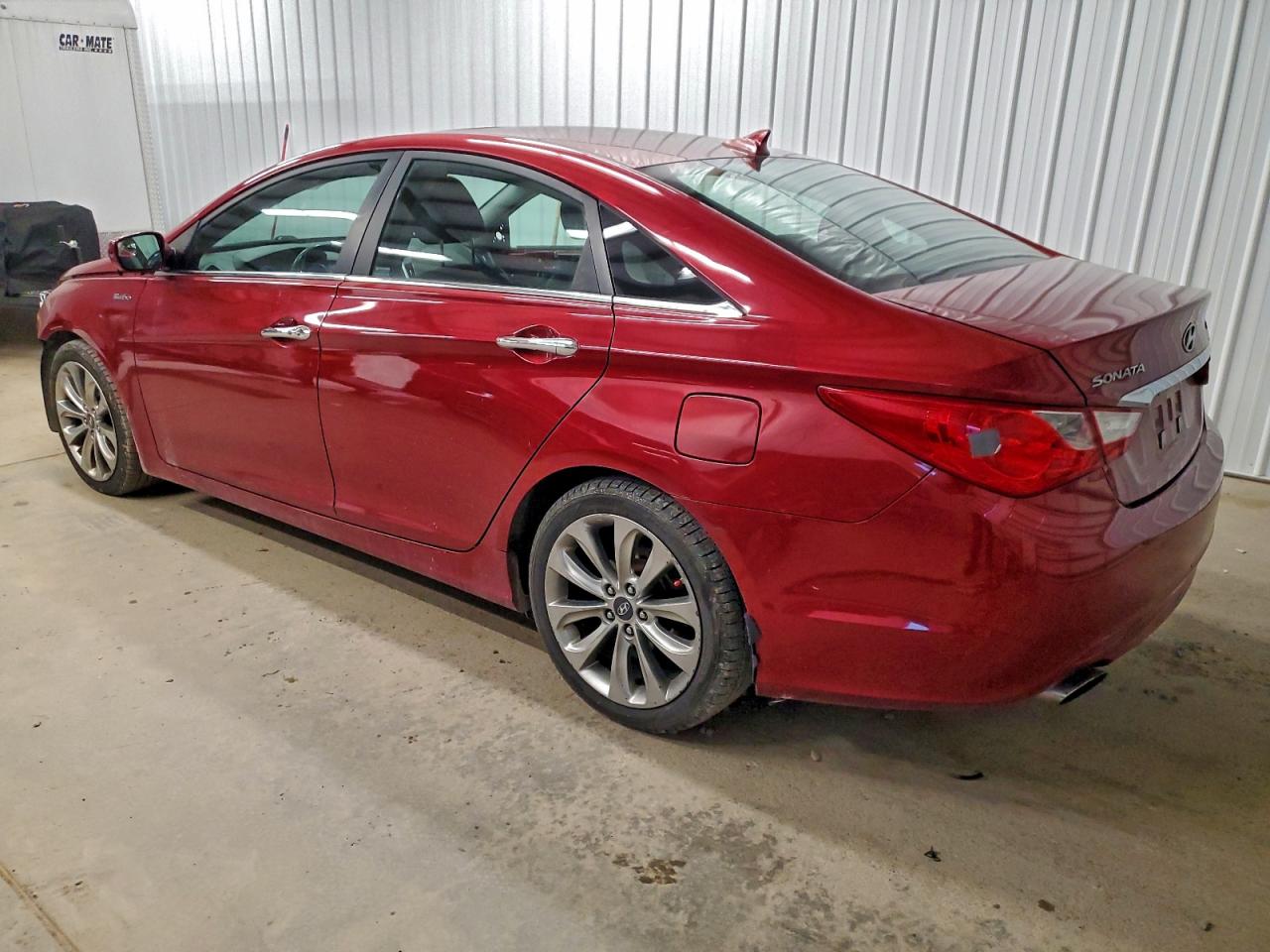 2011 HYUNDAI SONATA SE photo 2