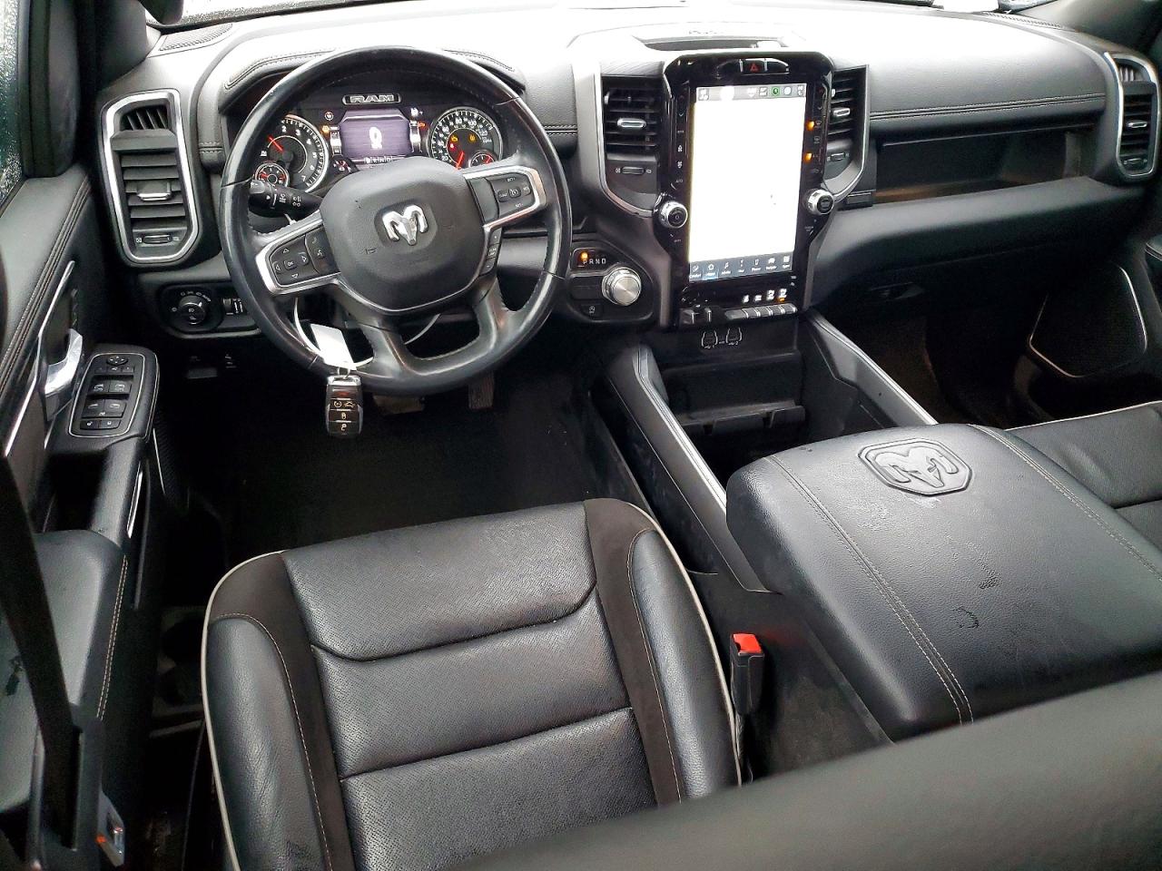 2023 RAM 1500 LARAMIE photo 8