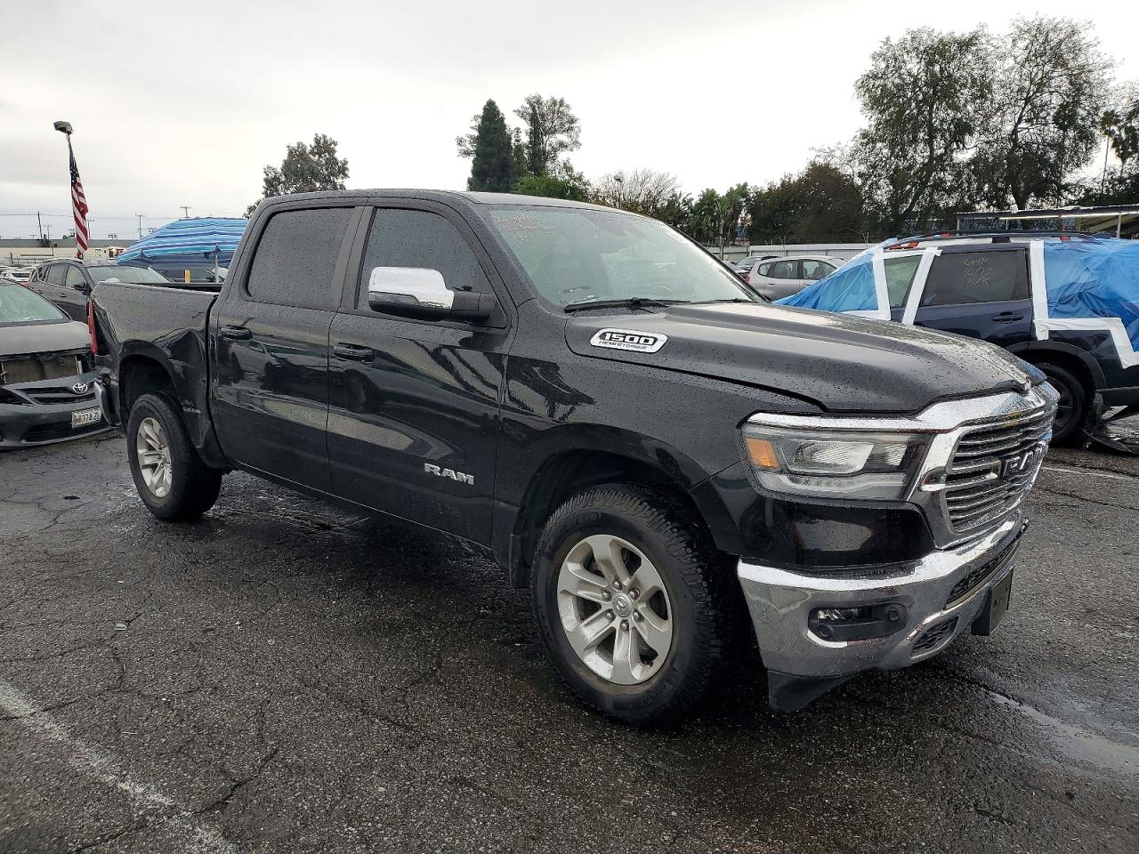 2023 RAM 1500 LARAMIE photo 4