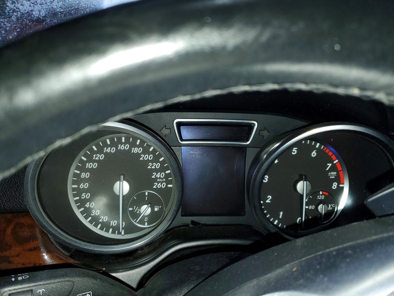 2013 MERCEDES-BENZ GL 450 4MATIC photo 9