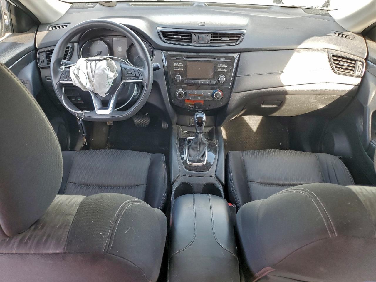 2017 NISSAN ROGUE S photo 8