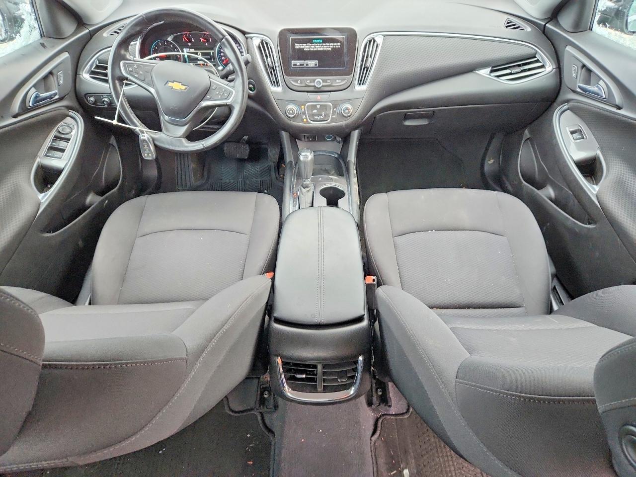 2018 CHEVROLET MALIBU LT photo 8