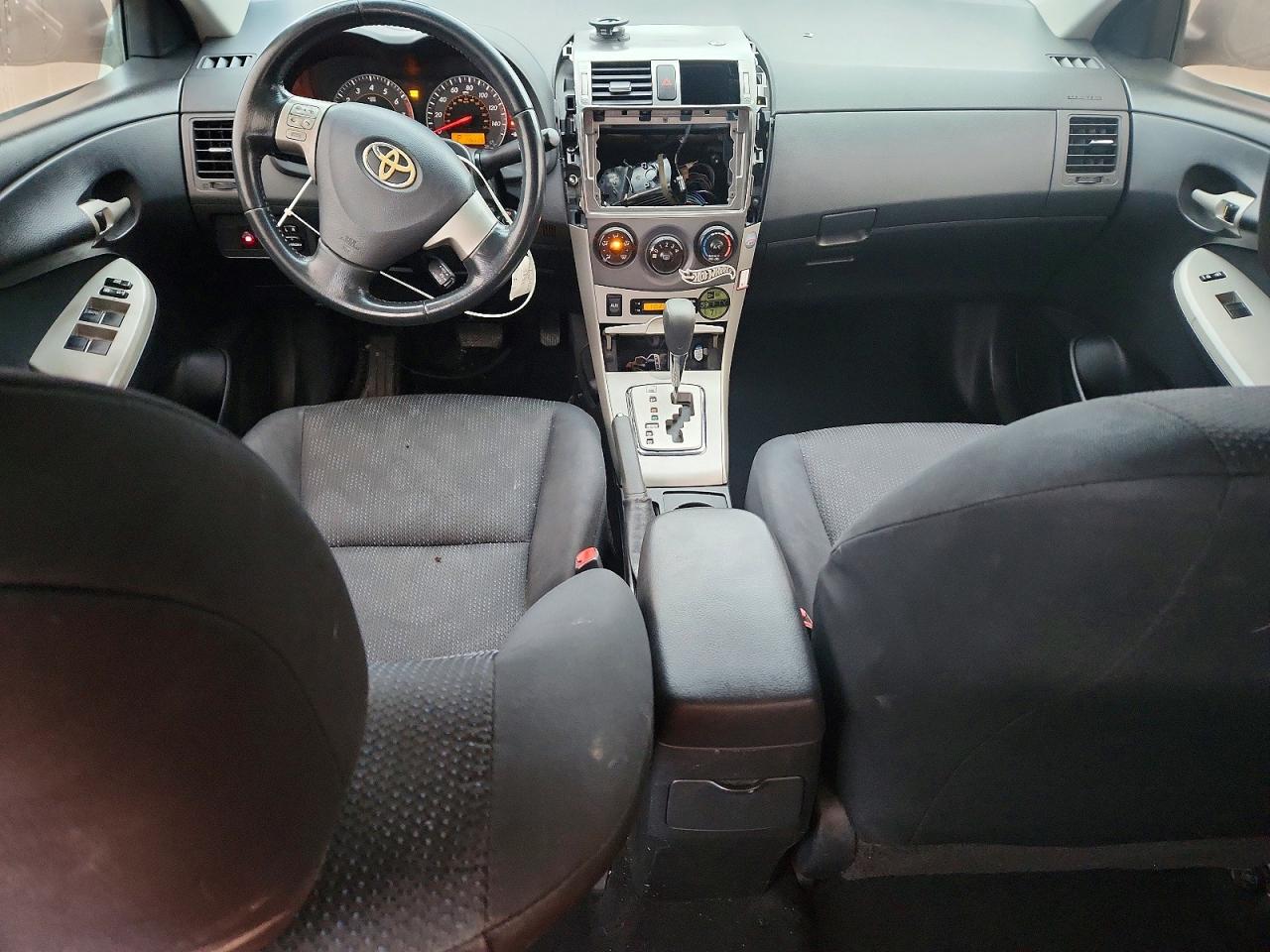 2010 TOYOTA COROLLA BASE photo 8