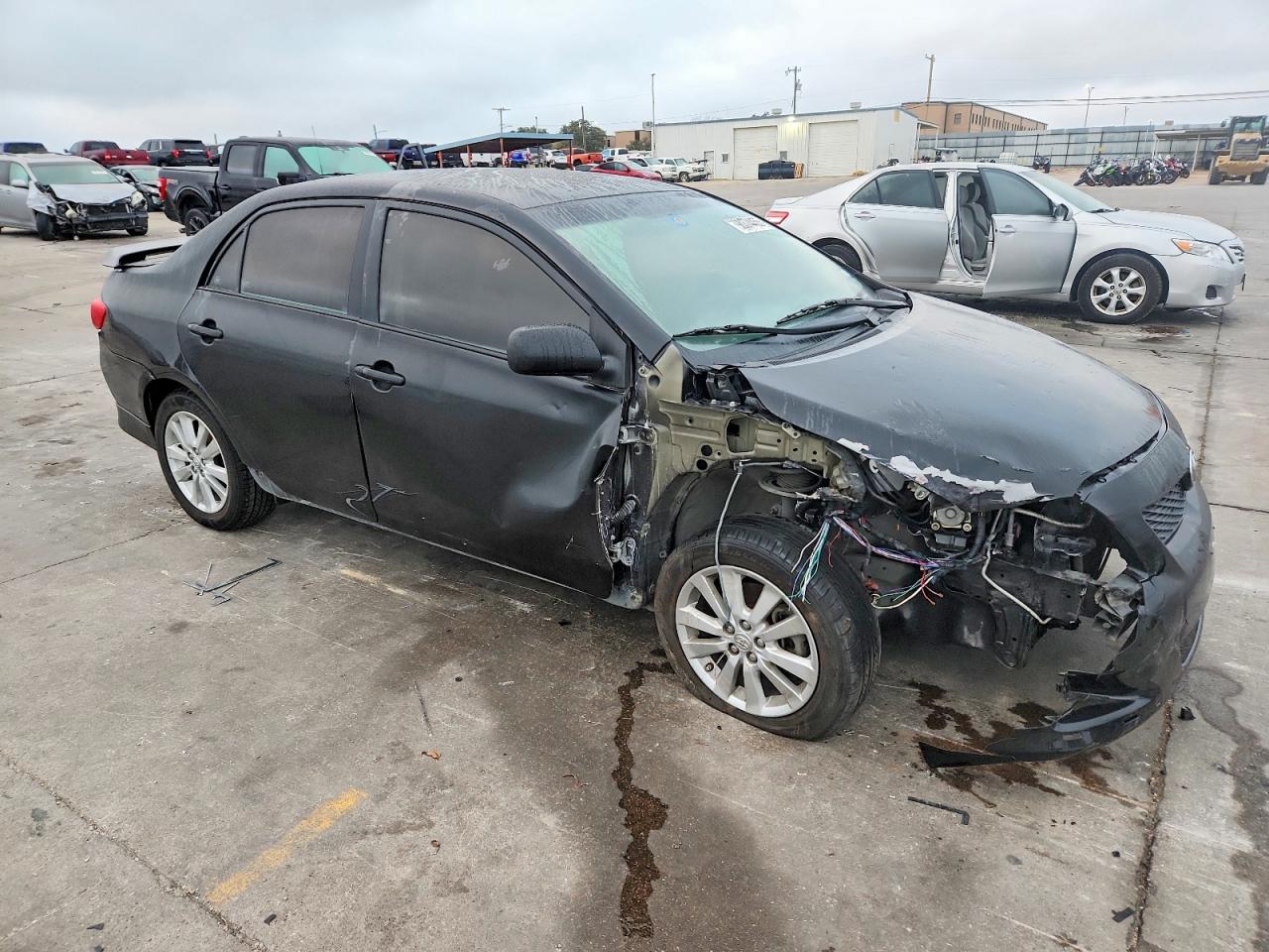 2010 TOYOTA COROLLA BASE photo 4