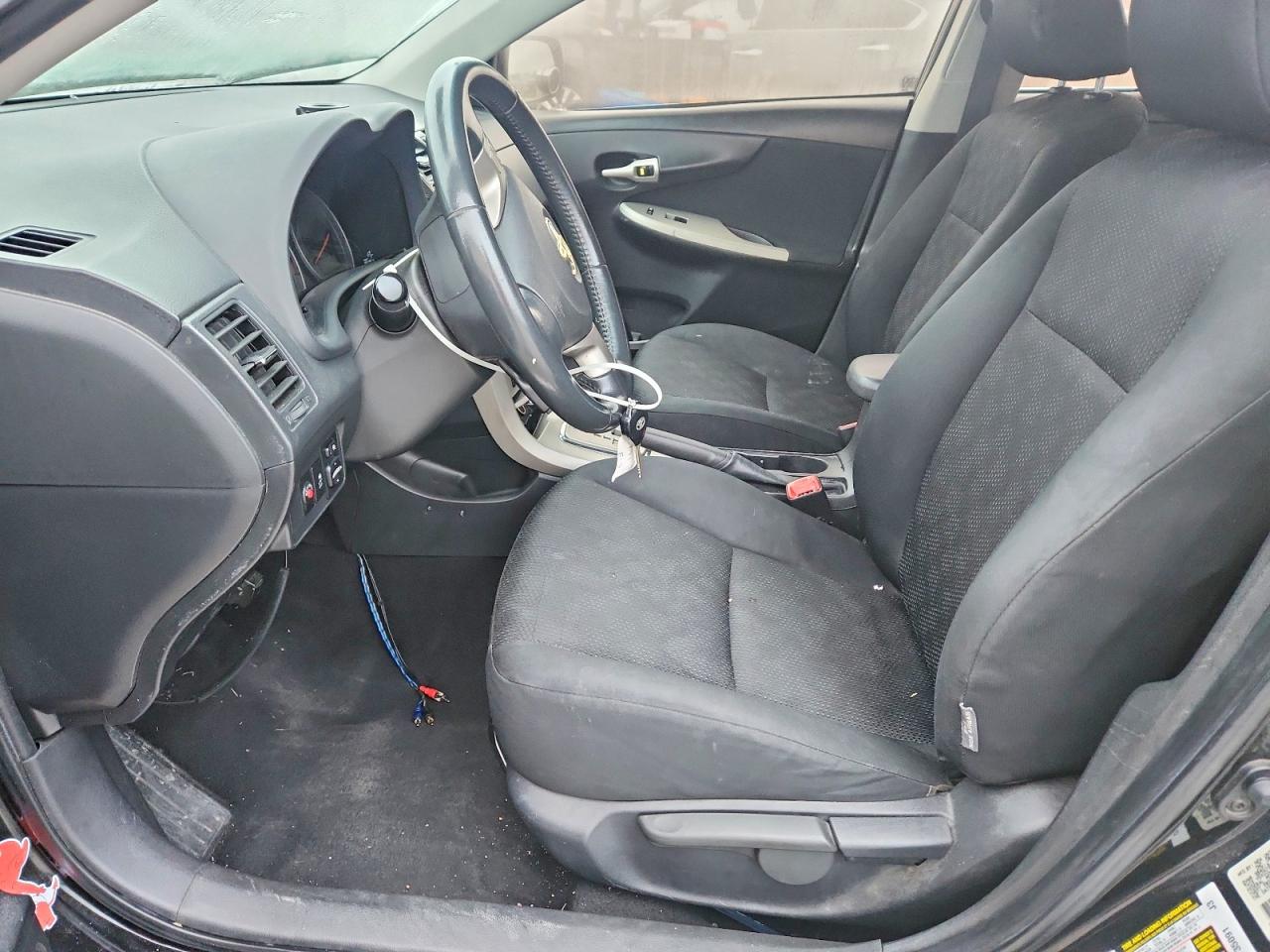 2010 TOYOTA COROLLA BASE photo 7