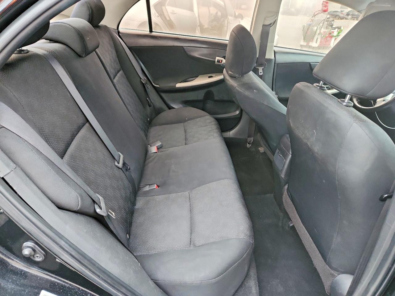 2010 TOYOTA COROLLA BASE photo 10