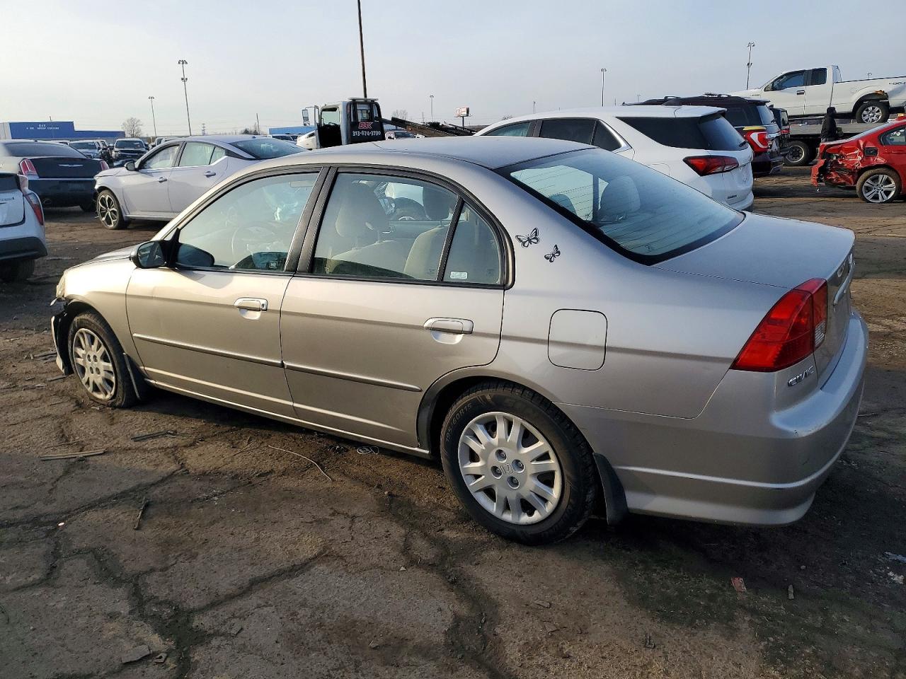 2004 HONDA CIVIC LX photo 2
