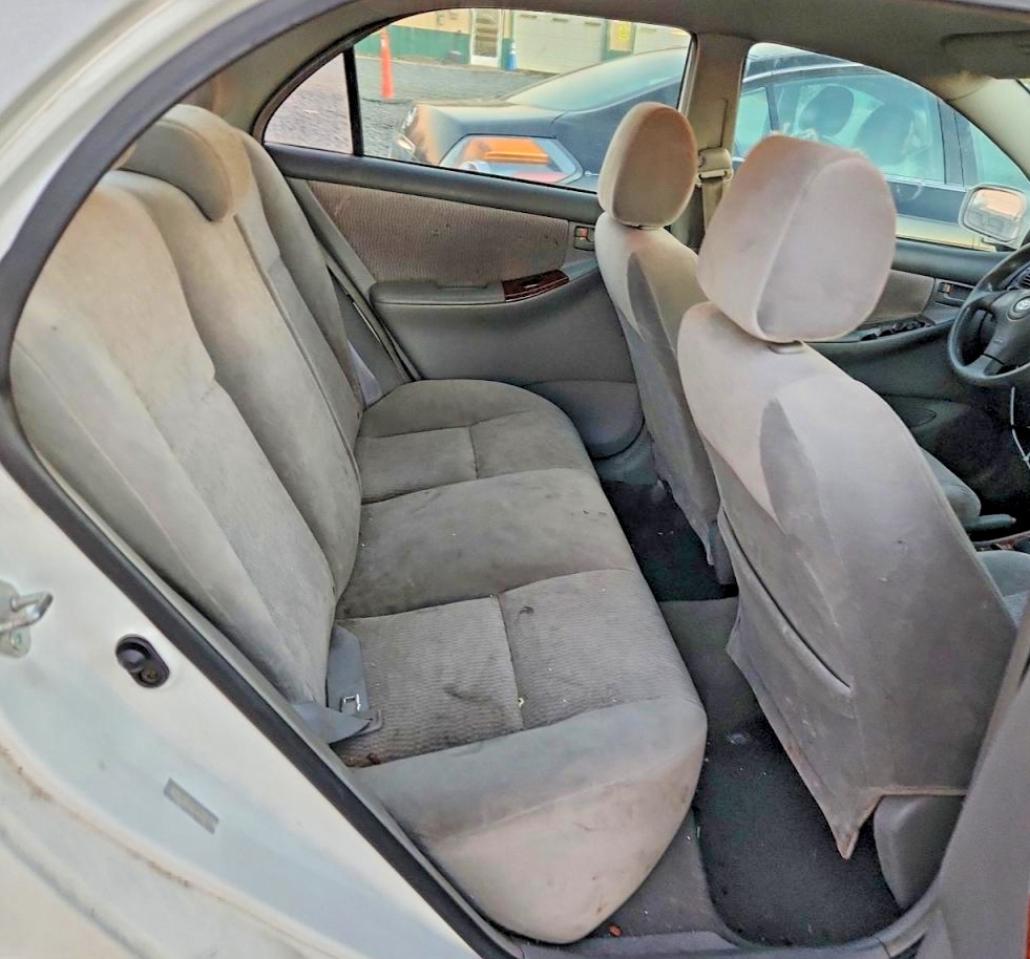 2005 TOYOTA COROLLA CE photo 10