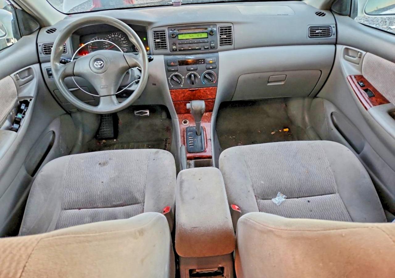 2005 TOYOTA COROLLA CE photo 8