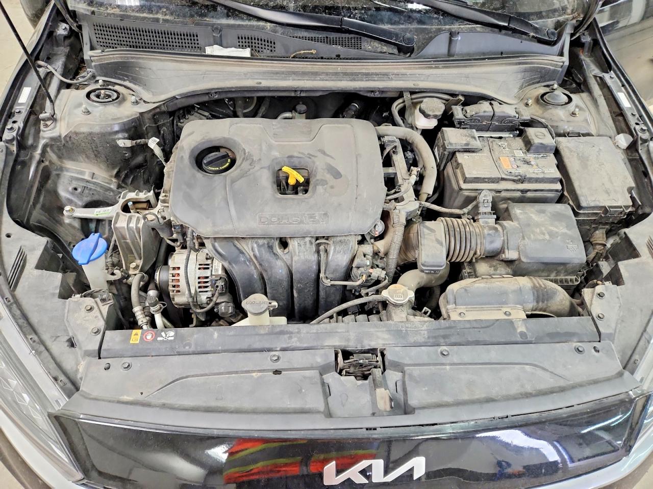2023 KIA FORTE GT LINE photo 11