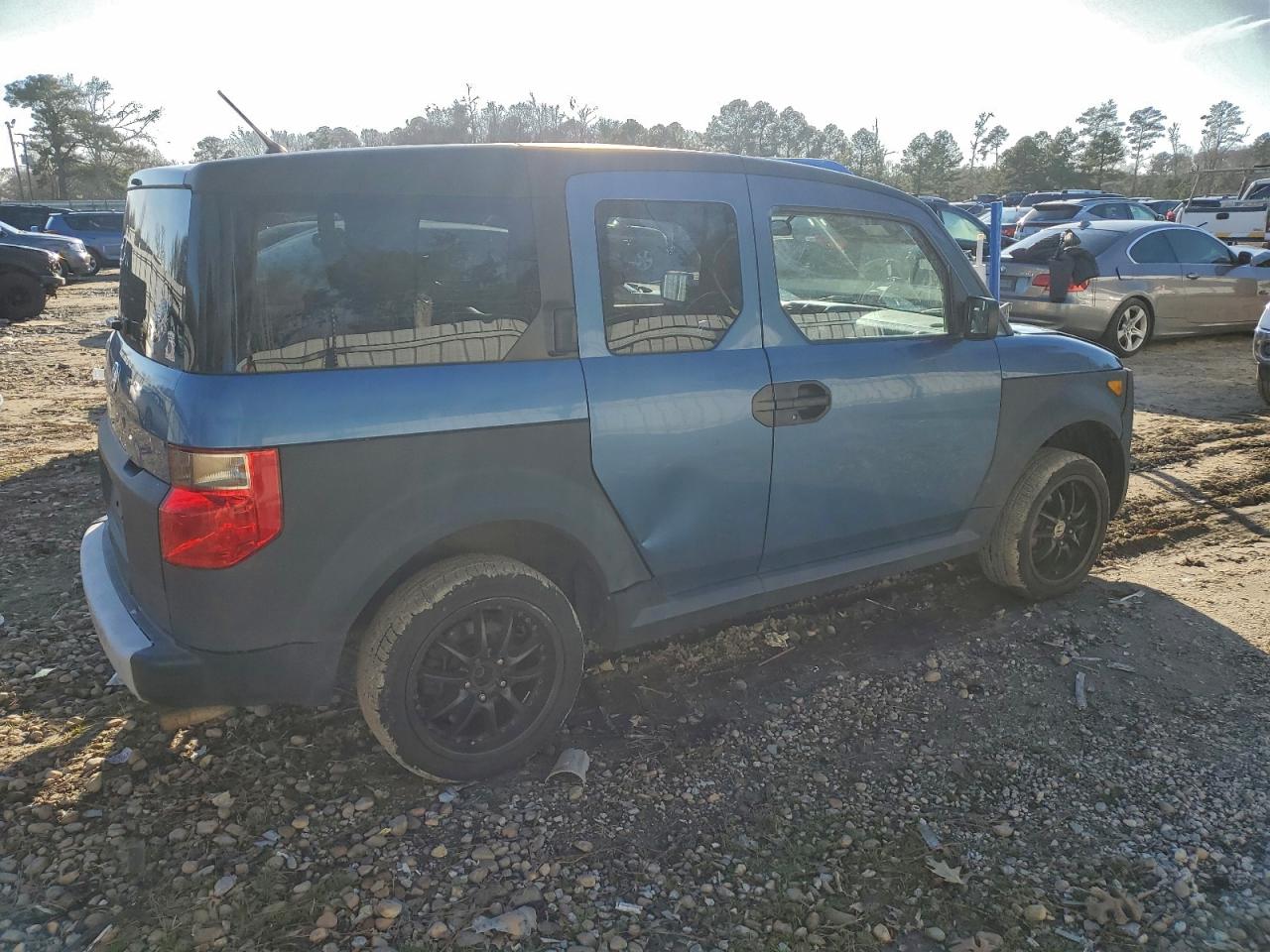 2006 HONDA ELEMENT LX photo 3