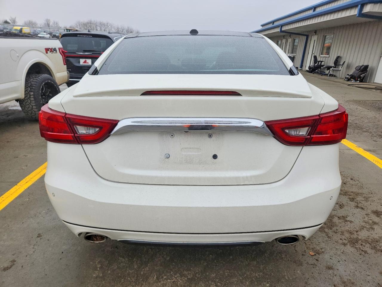 2017 NISSAN MAXIMA 3.5S photo 6
