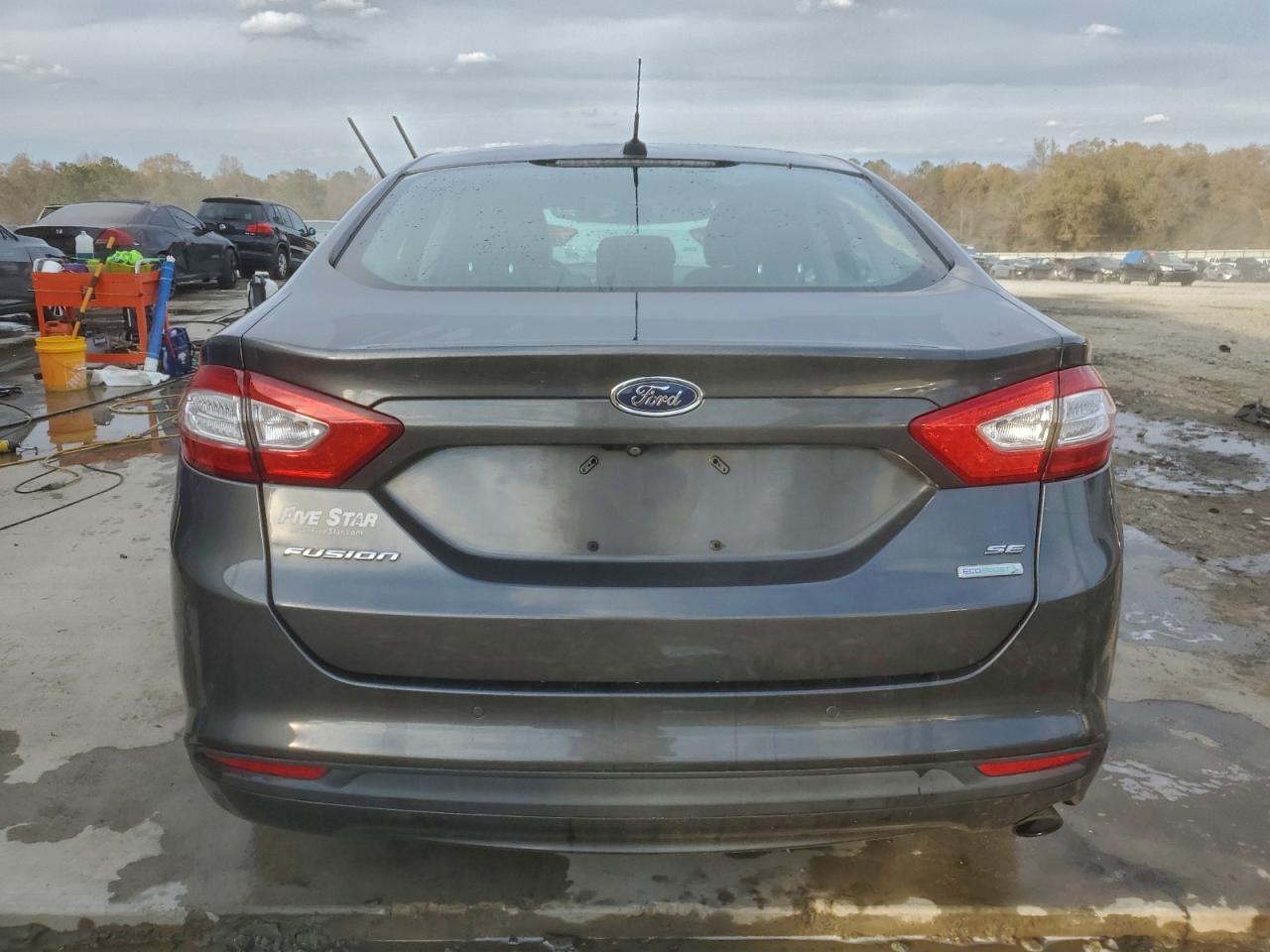 2016 FORD FUSION SE photo 6