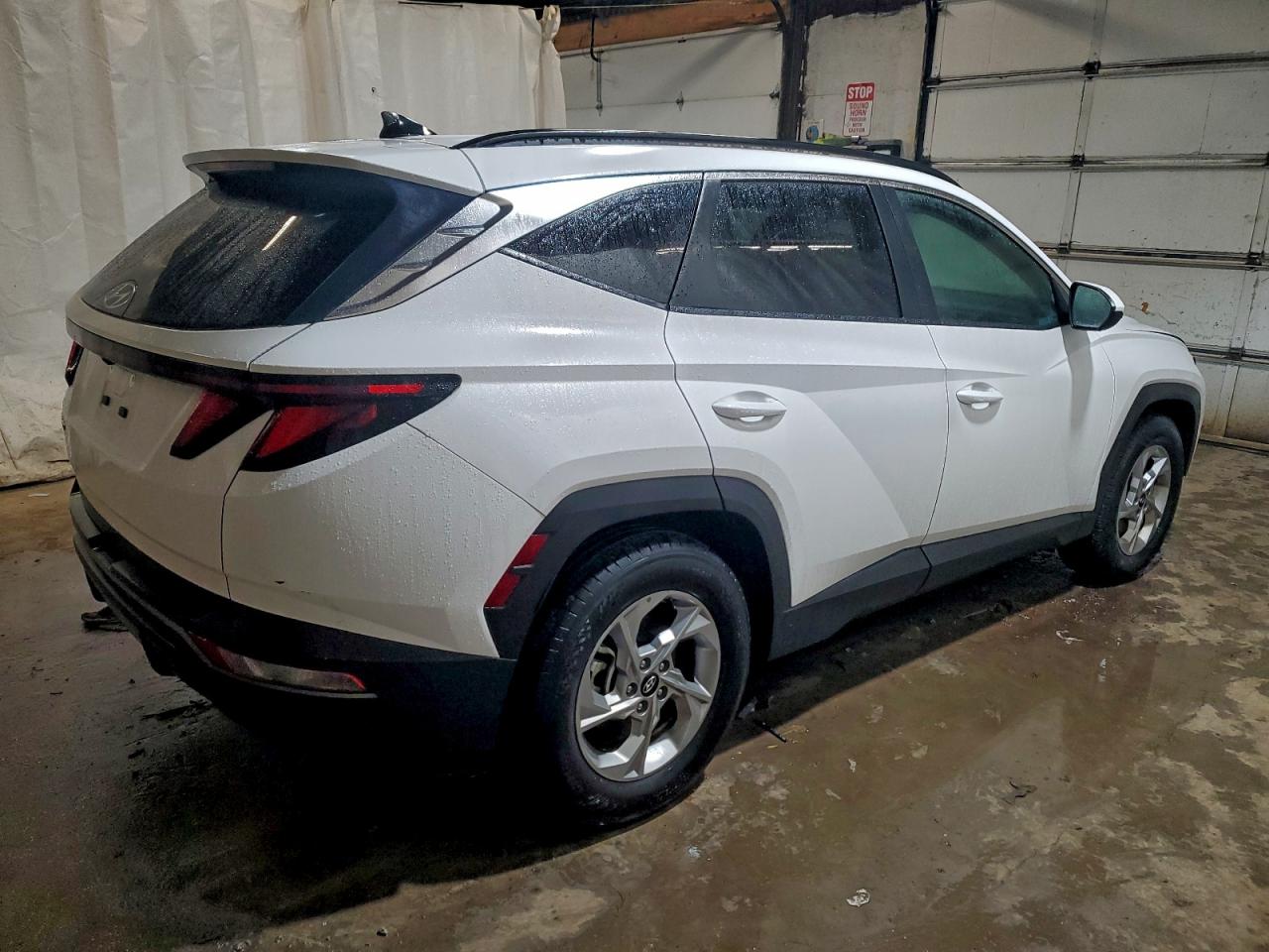 2024 HYUNDAI TUCSON SEL photo 3