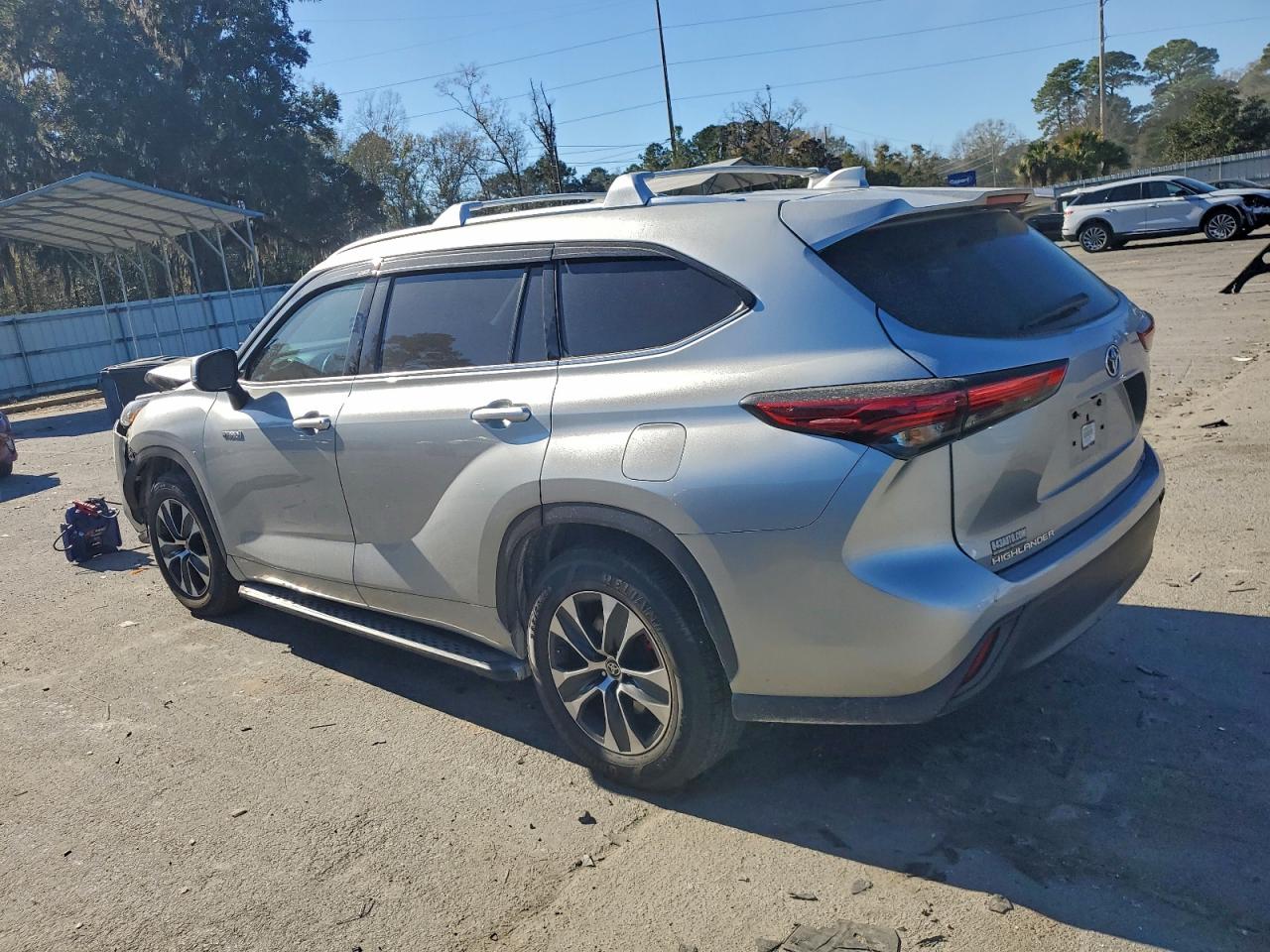 2021 TOYOTA HIGHLANDER HYBRID XLE photo 2