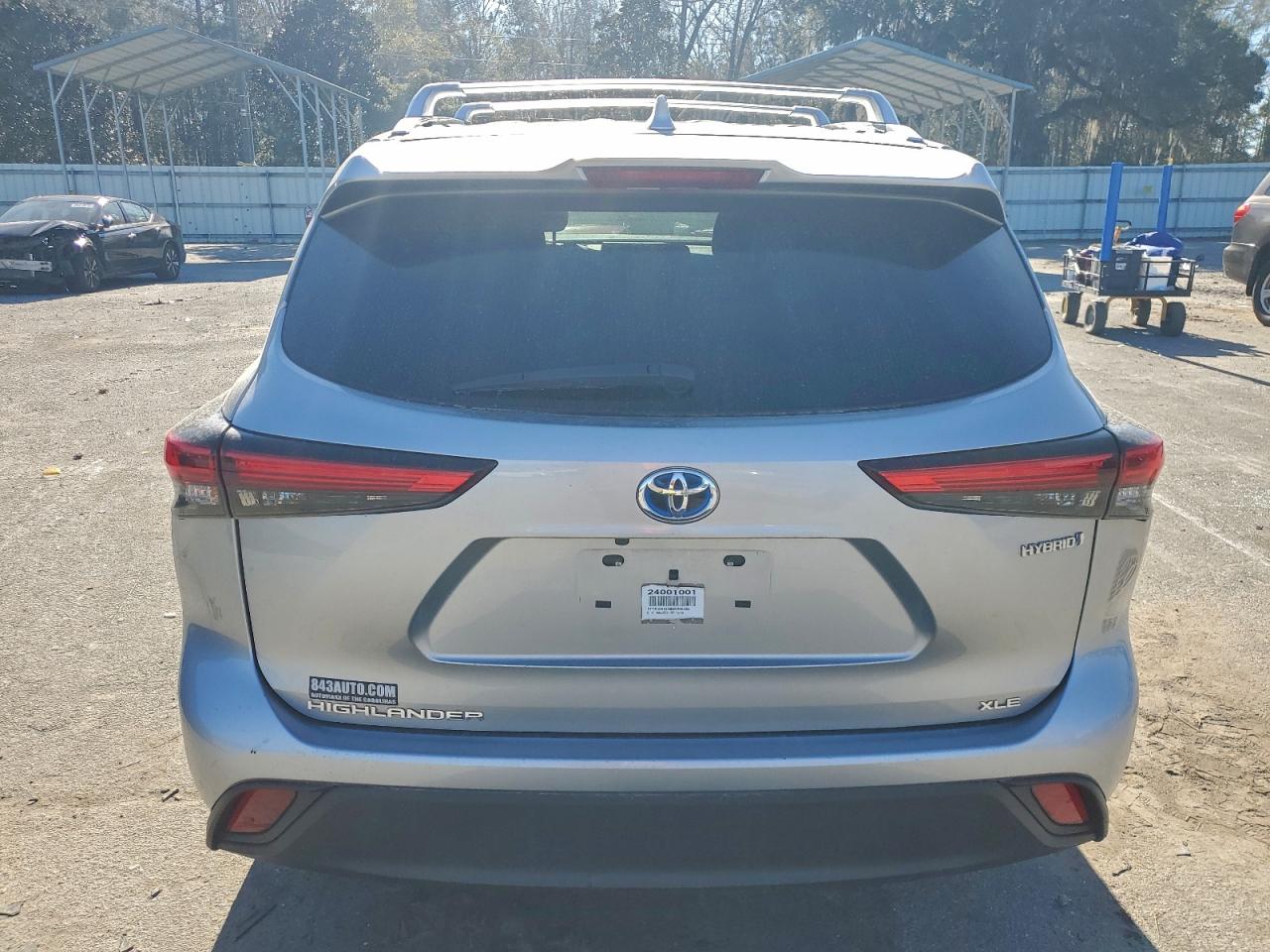2021 TOYOTA HIGHLANDER HYBRID XLE photo 6