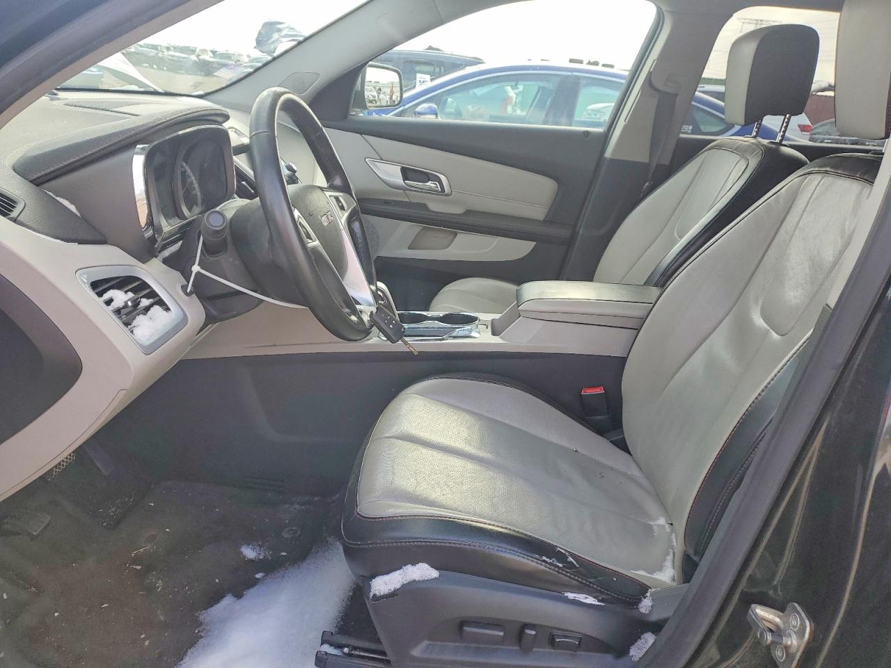 2011 GMC TERRAIN SLT photo 13