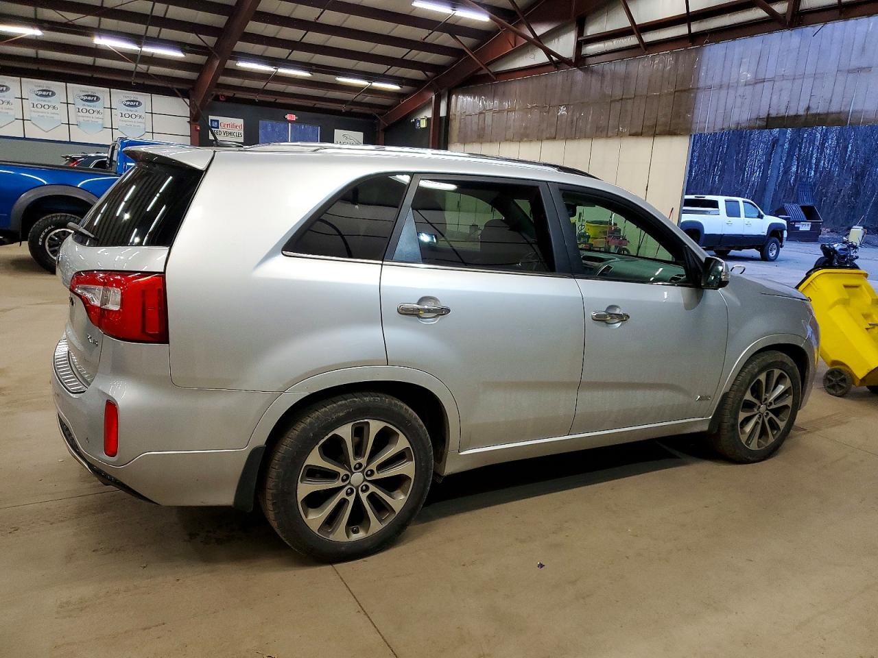 2015 KIA SORENTO SX photo 3