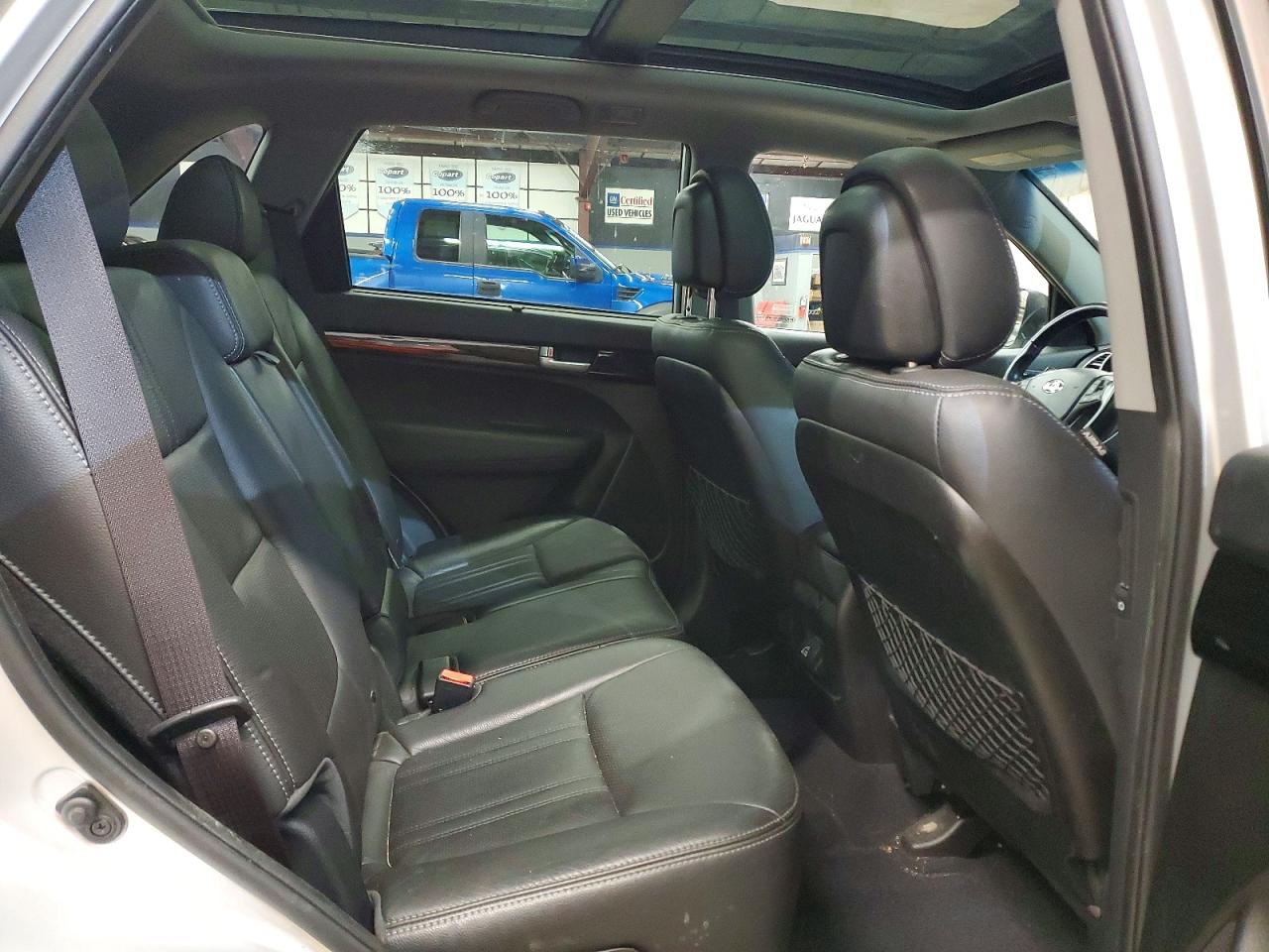2015 KIA SORENTO SX photo 11