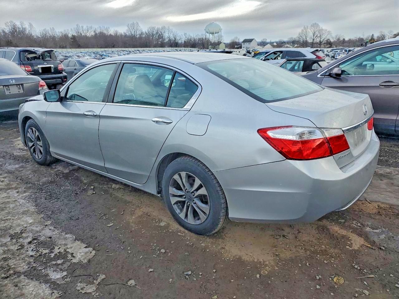 2014 HONDA ACCORD LX photo 2