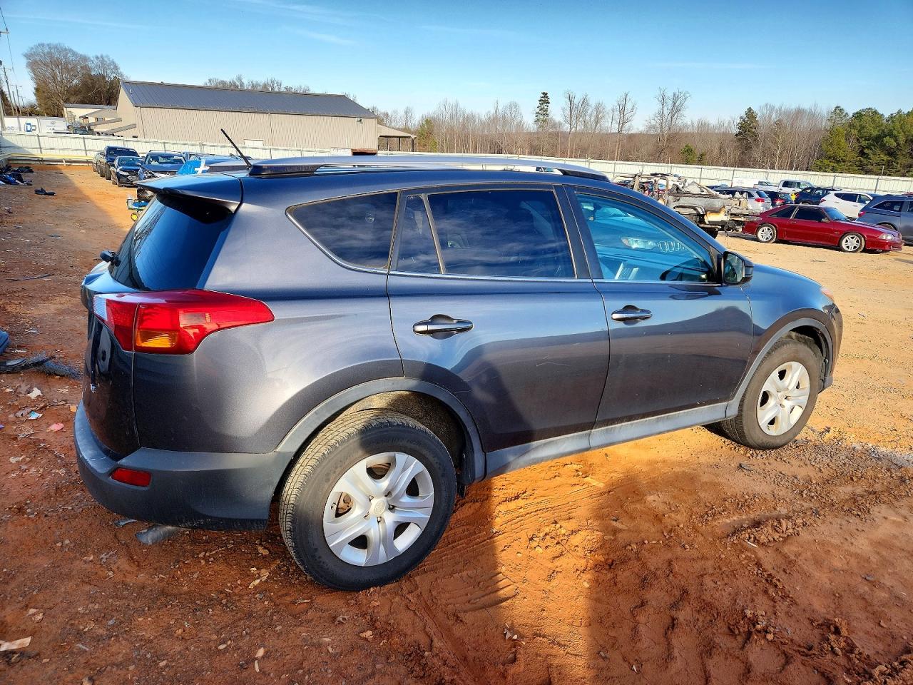2014 TOYOTA RAV4 LE photo 3