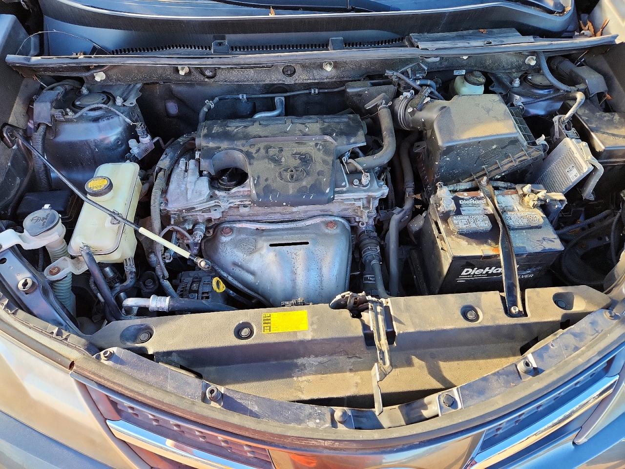 2014 TOYOTA RAV4 LE photo 12