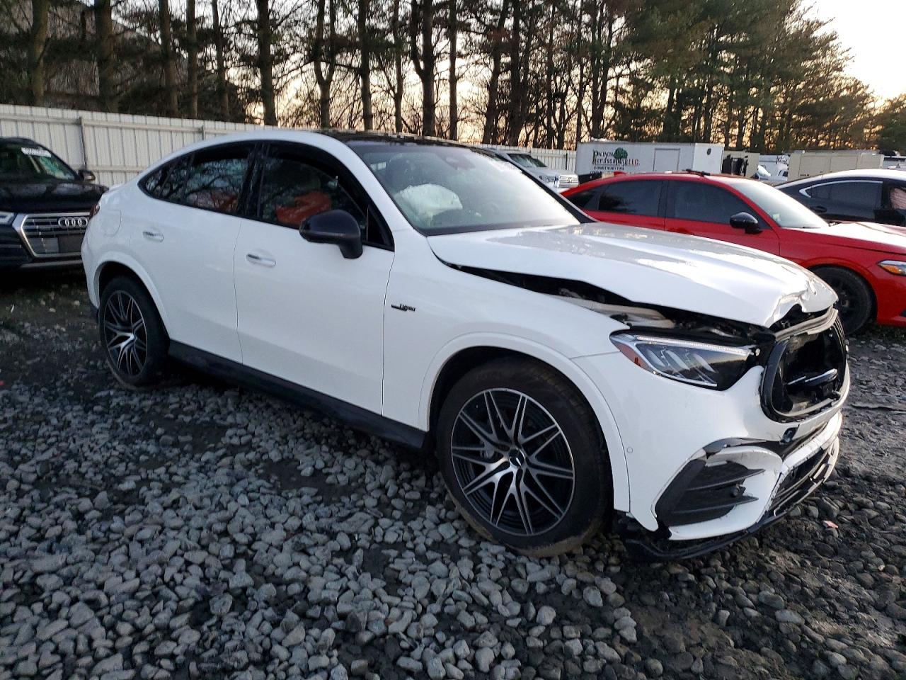 2024 MERCEDES-BENZ GLC COUPE 43 4MATIC AMG photo 4