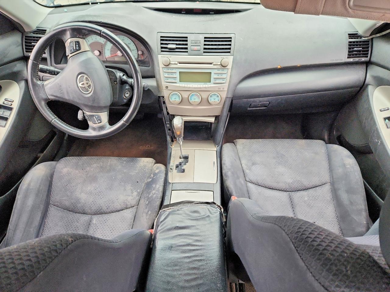 2009 TOYOTA CAMRY SE photo 8