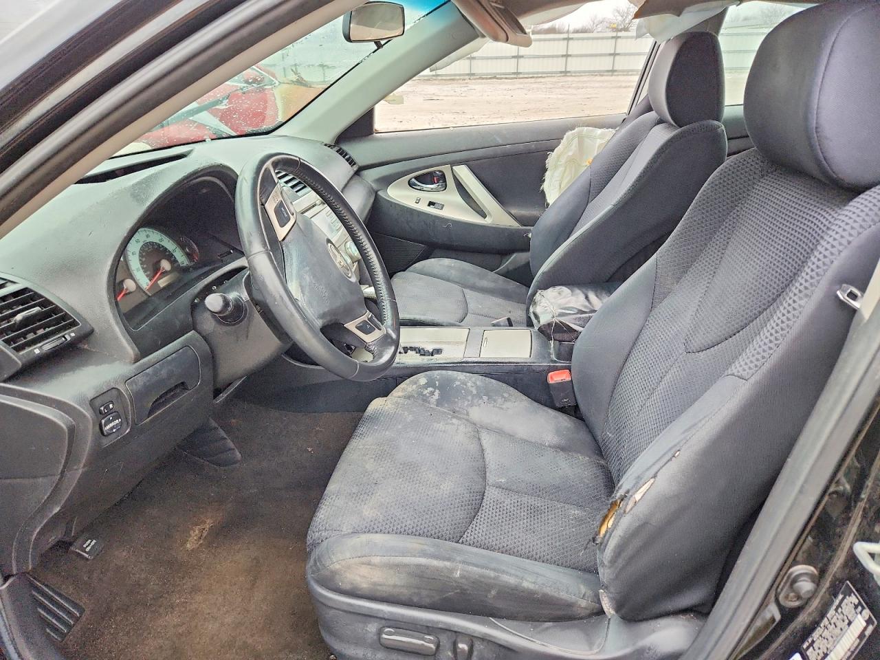 2009 TOYOTA CAMRY SE photo 7
