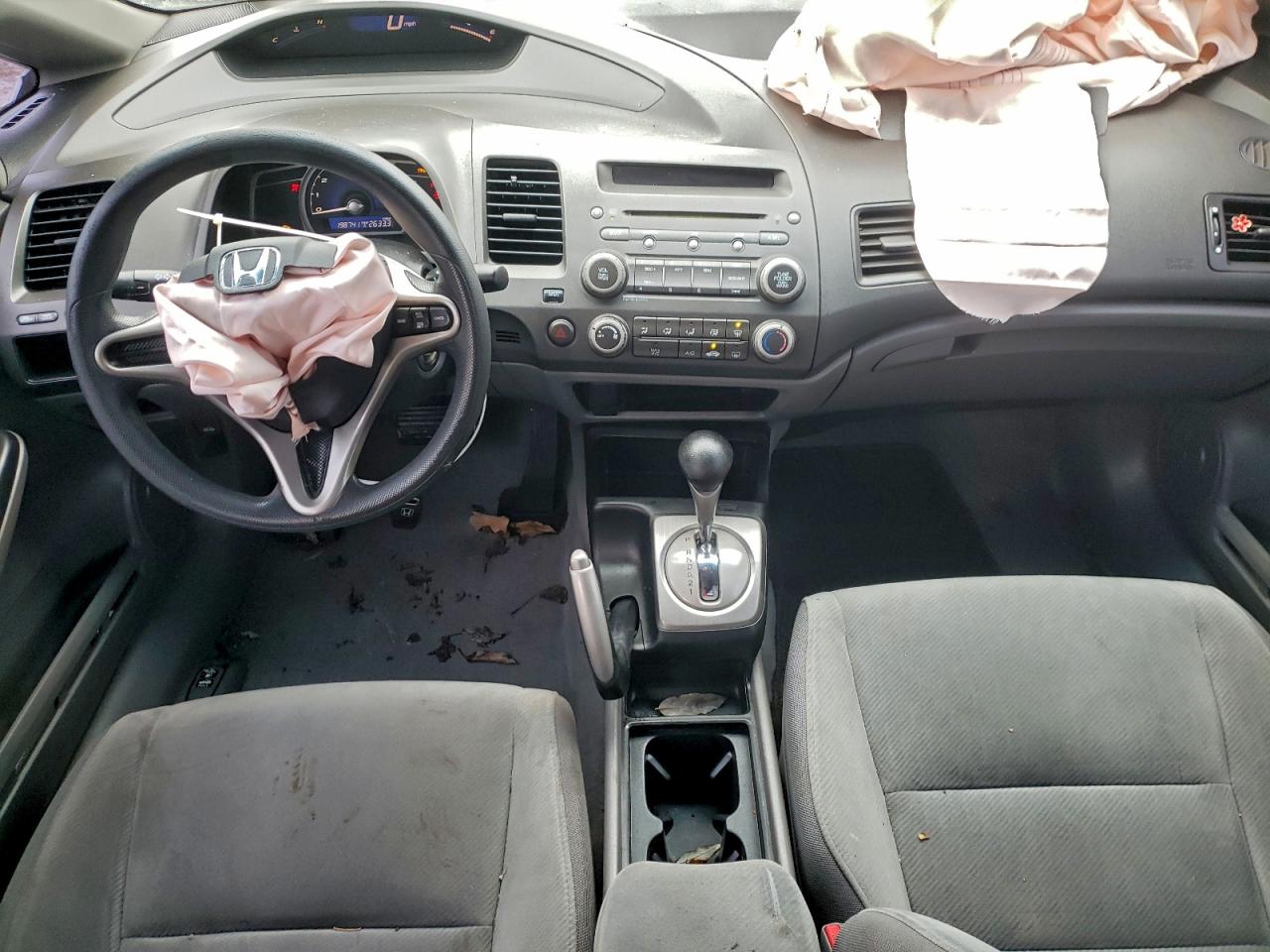 2010 HONDA CIVIC LX photo 8