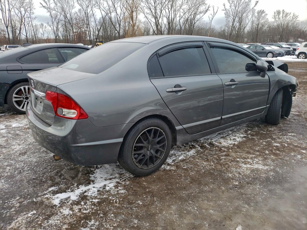 2010 HONDA CIVIC LX photo 3