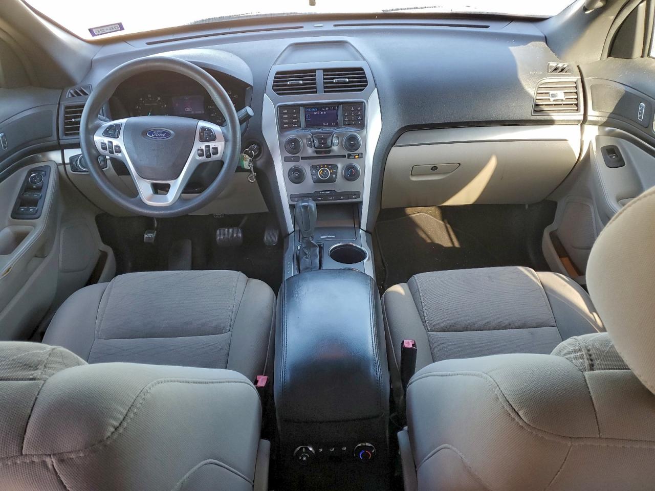 2013 FORD EXPLORER photo 8