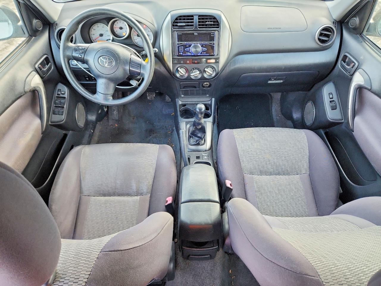 2005 TOYOTA RAV4 photo 8
