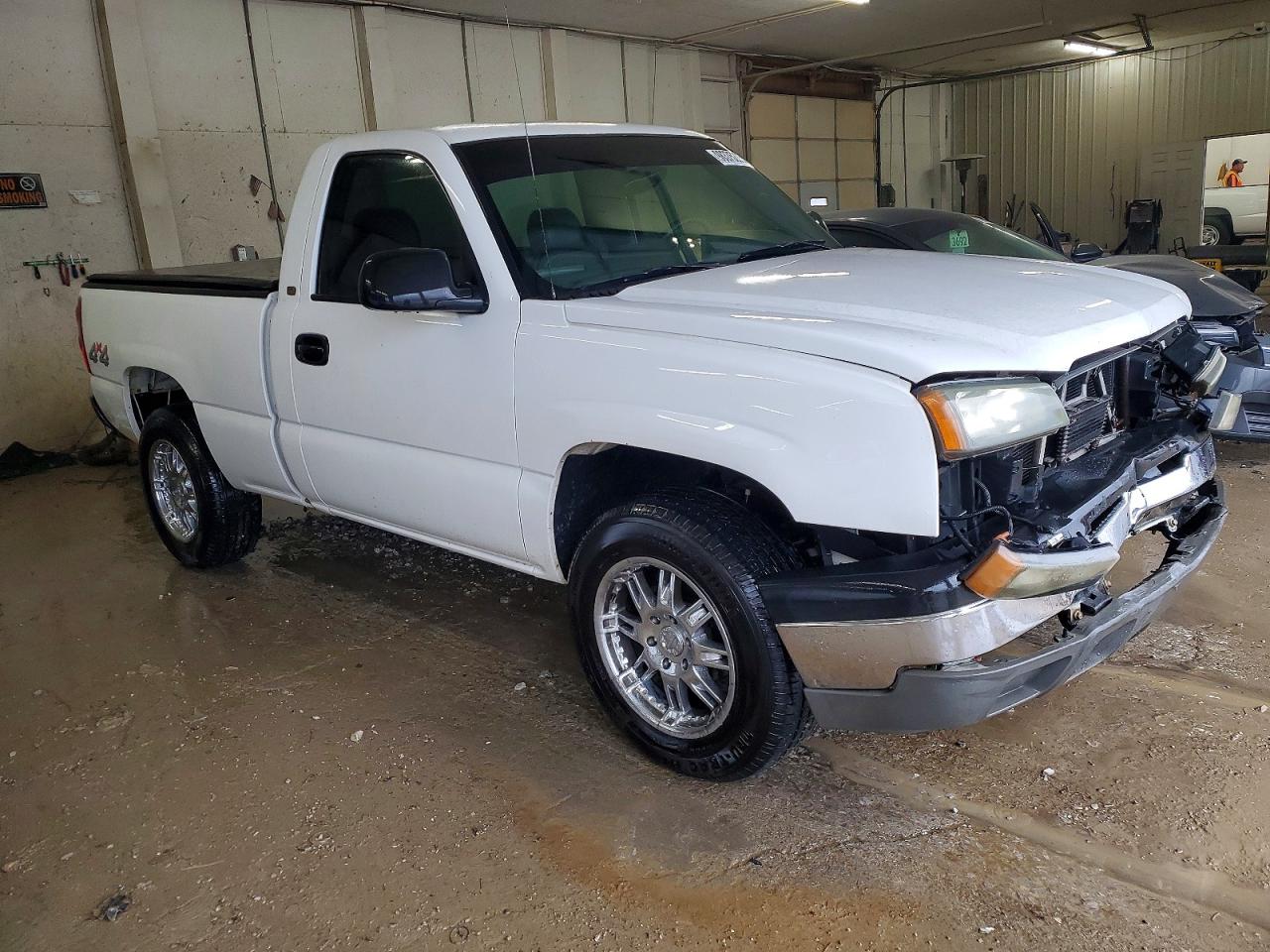 2003 CHEVROLET SILVERADO K1500 photo 4
