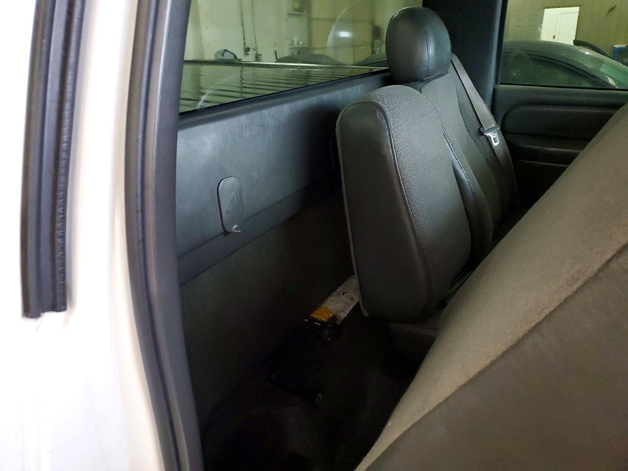 2003 CHEVROLET SILVERADO K1500 photo 10