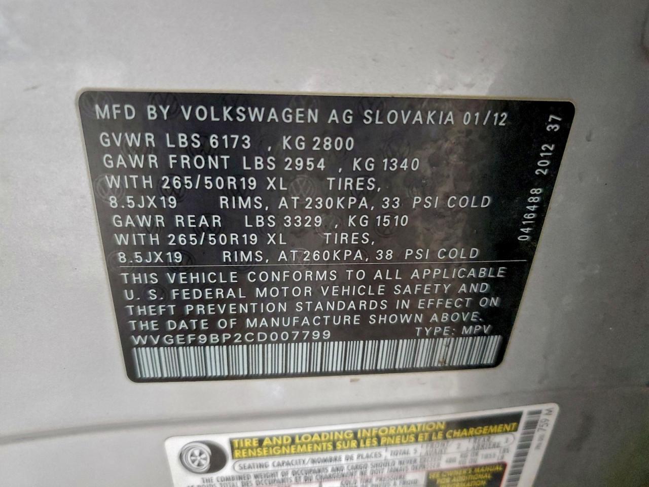 2012 VOLKSWAGEN TOUAREG V6 photo 13
