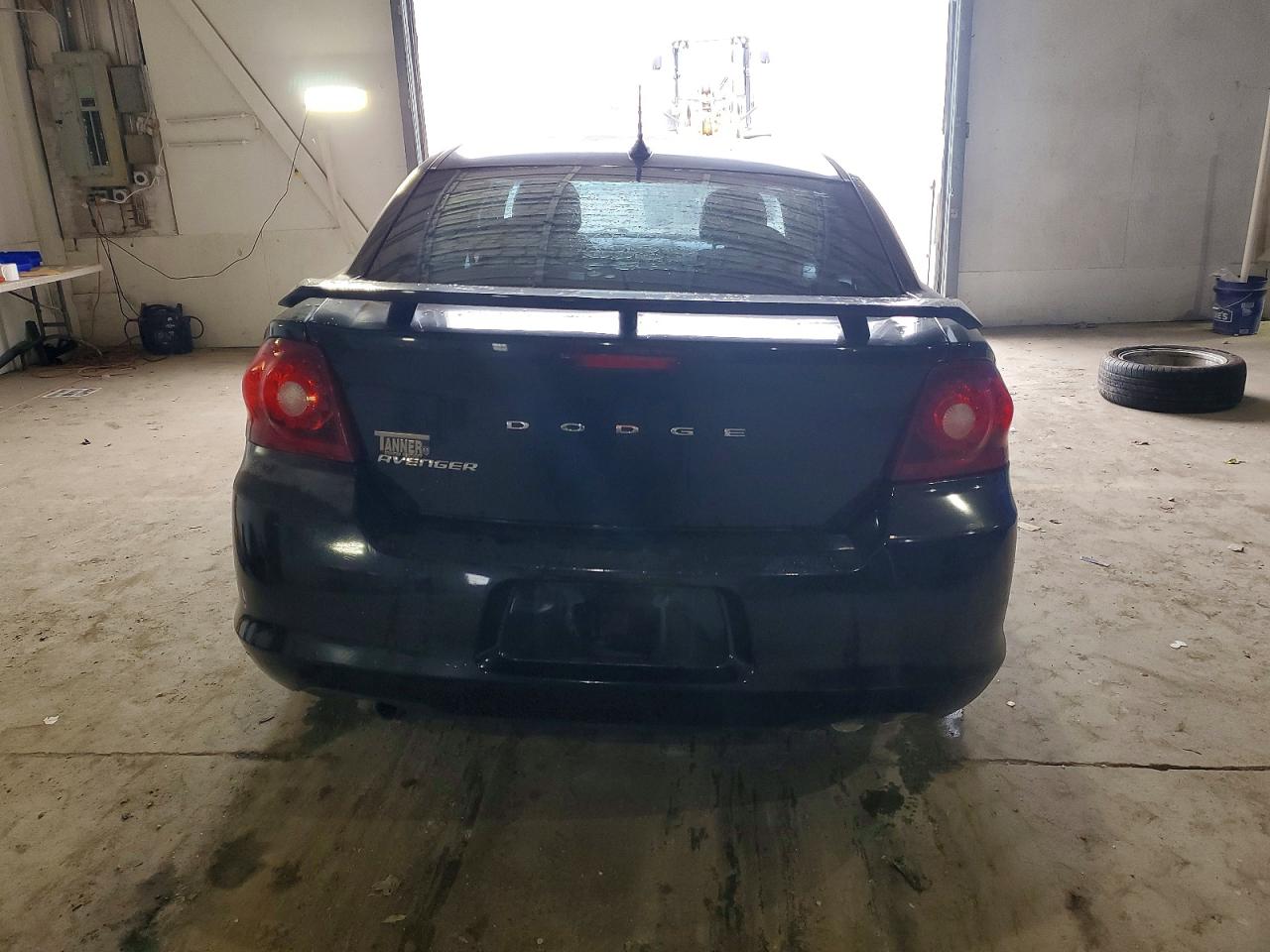 2011 DODGE AVENGER MAINSTREET photo 11