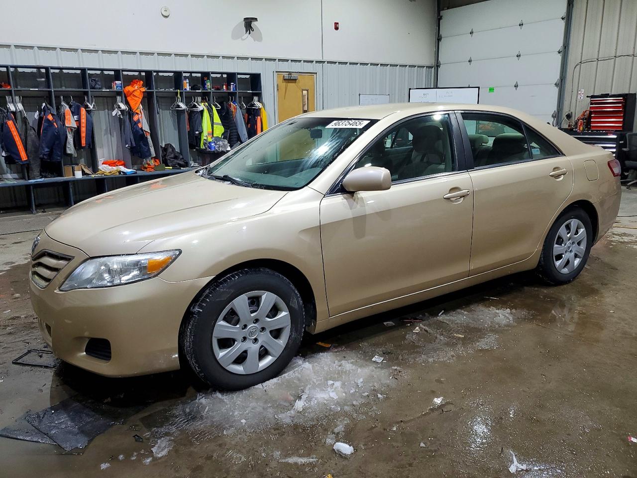 2010 TOYOTA CAMRY