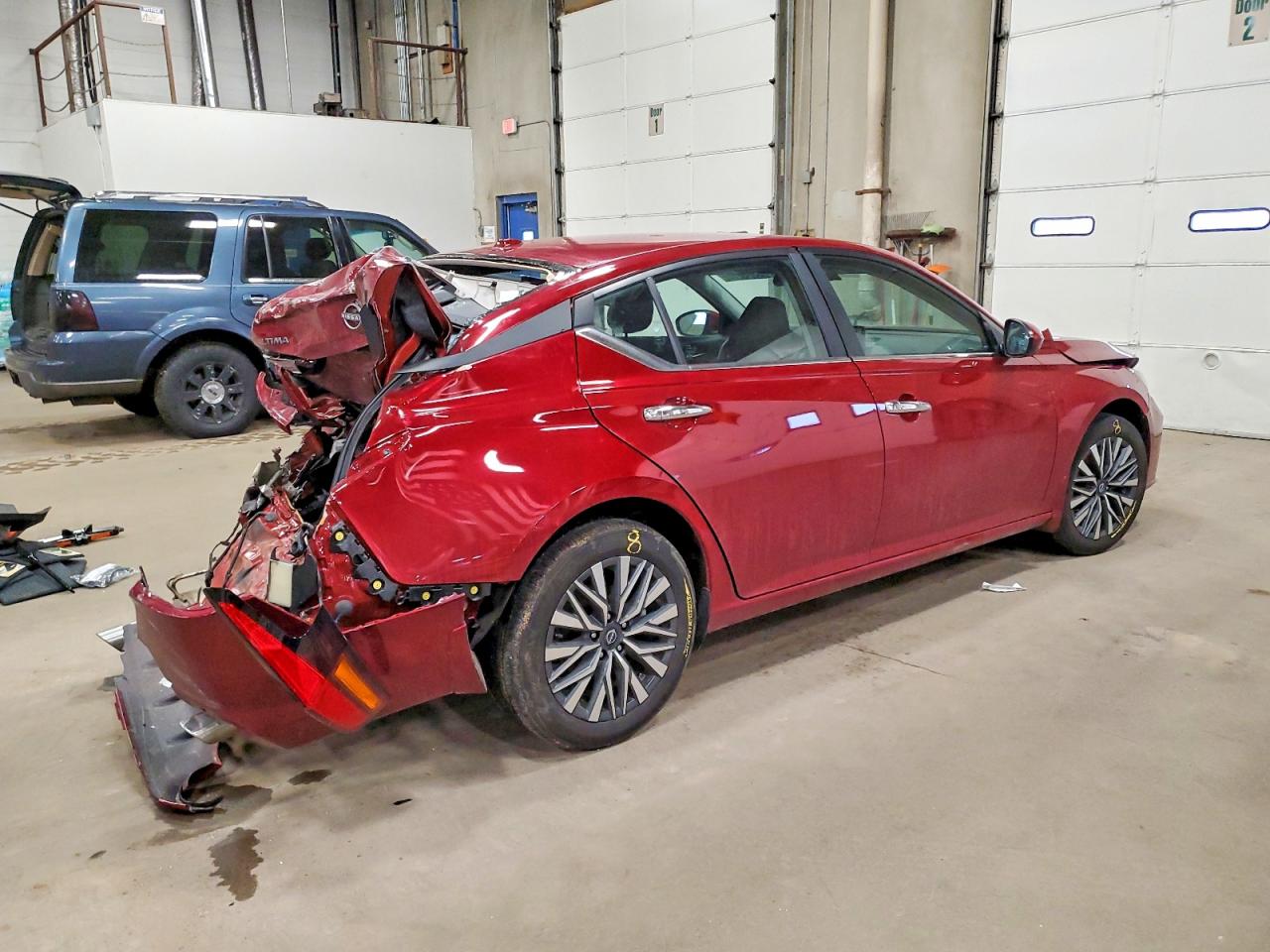 2024 NISSAN ALTIMA SV photo 3