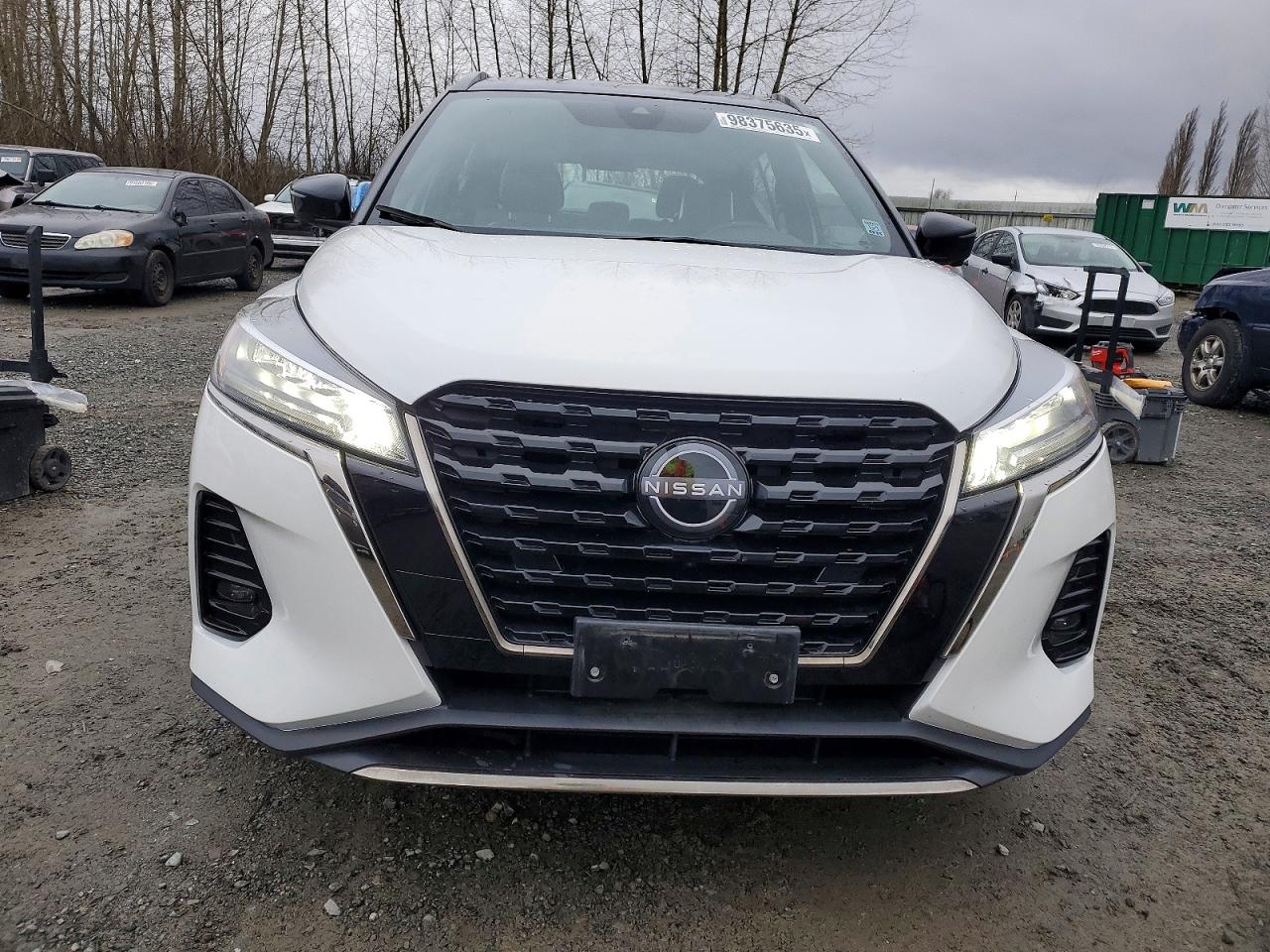 2023 NISSAN KICKS SR photo 5