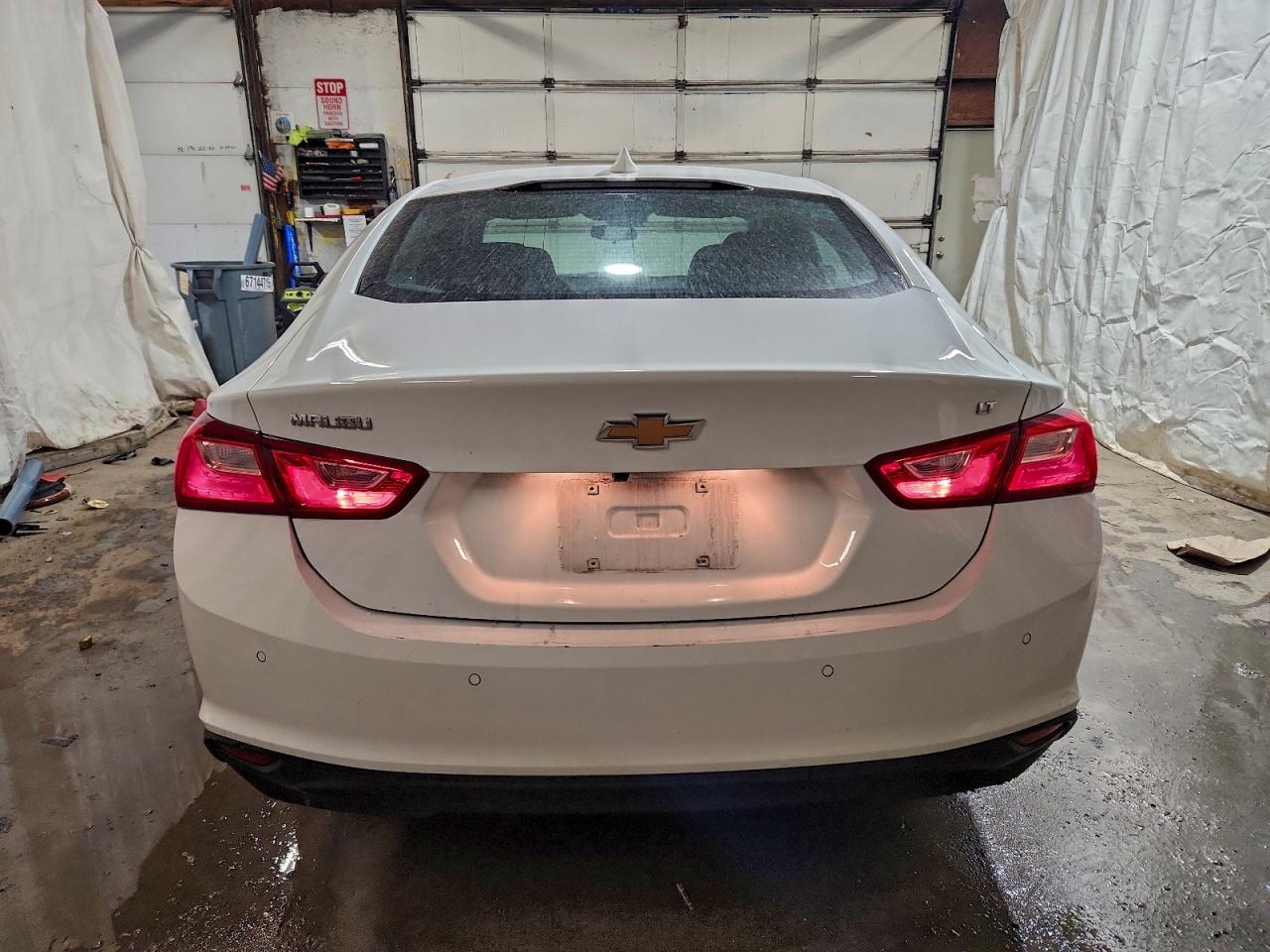 2025 CHEVROLET MALIBU LT photo 6