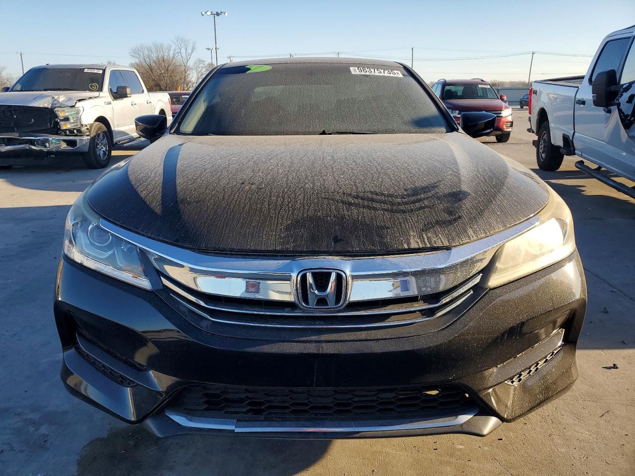 2017 HONDA ACCORD LX photo 5