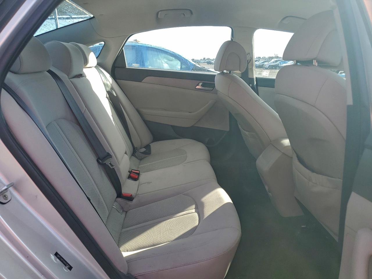 2017 HYUNDAI SONATA SE photo 10