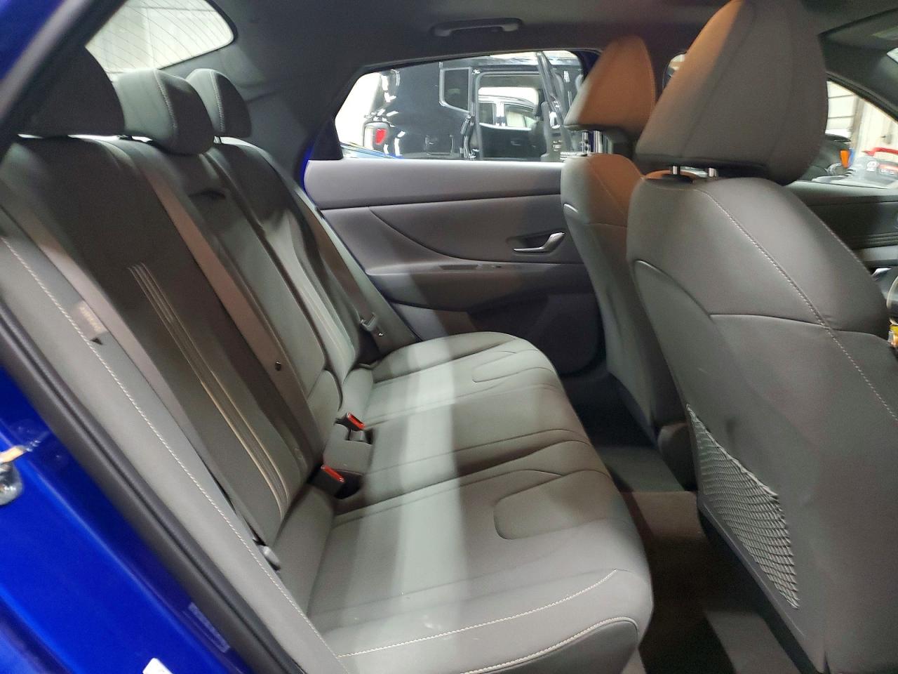 2024 HYUNDAI ELANTRA SEL photo 10