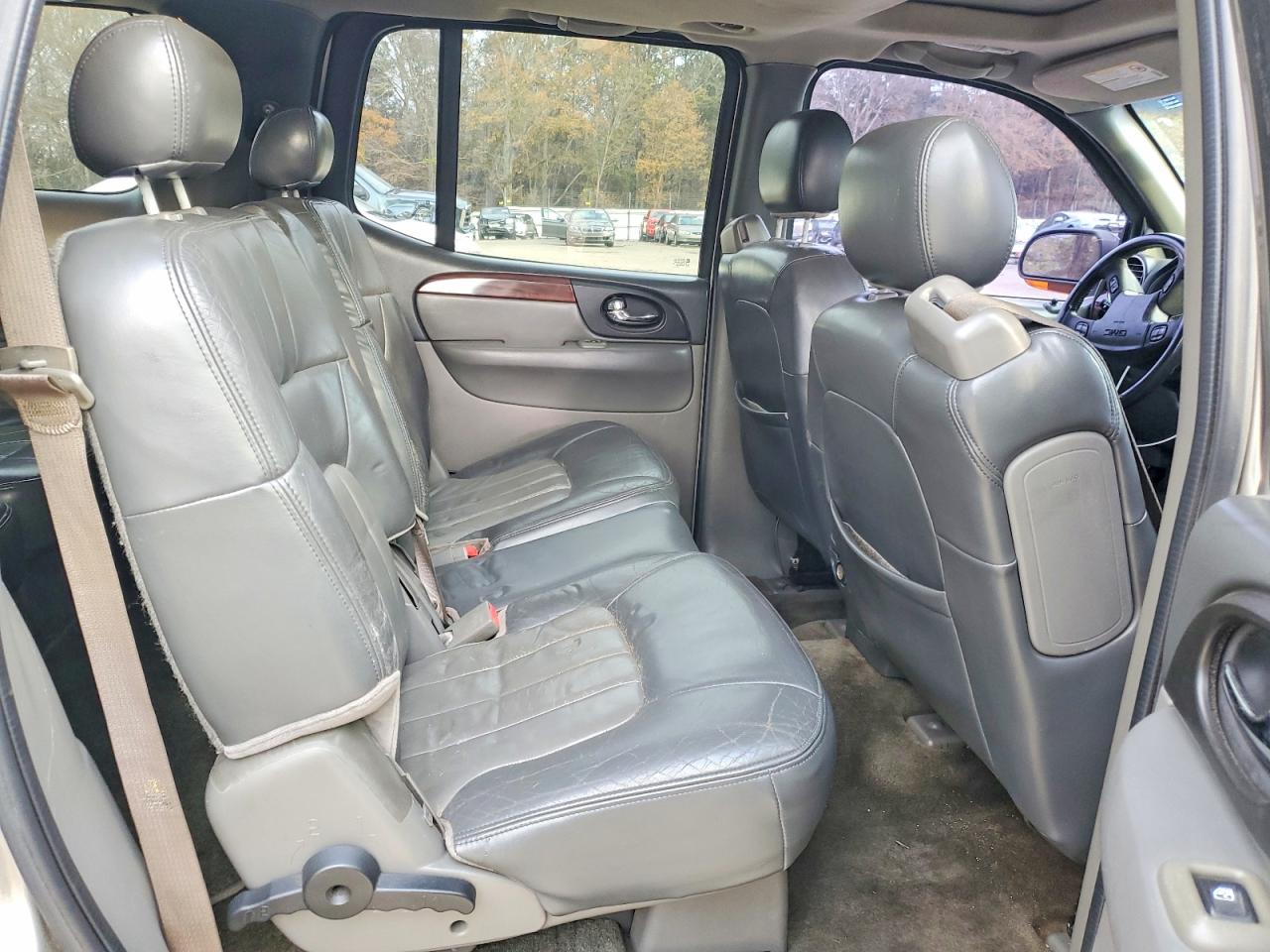 2003 GMC ENVOY XL photo 11