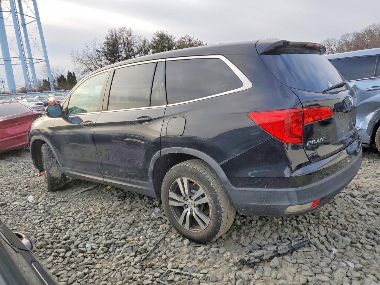 2016 HONDA PILOT EXL photo 2