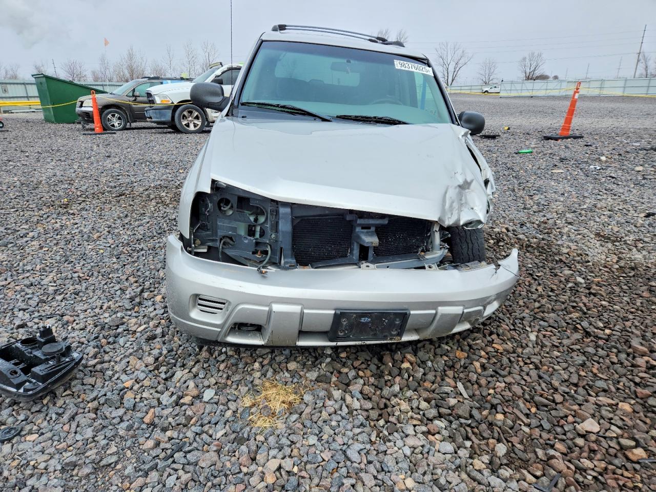 2004 CHEVROLET TRAILBLAZER LS photo 5