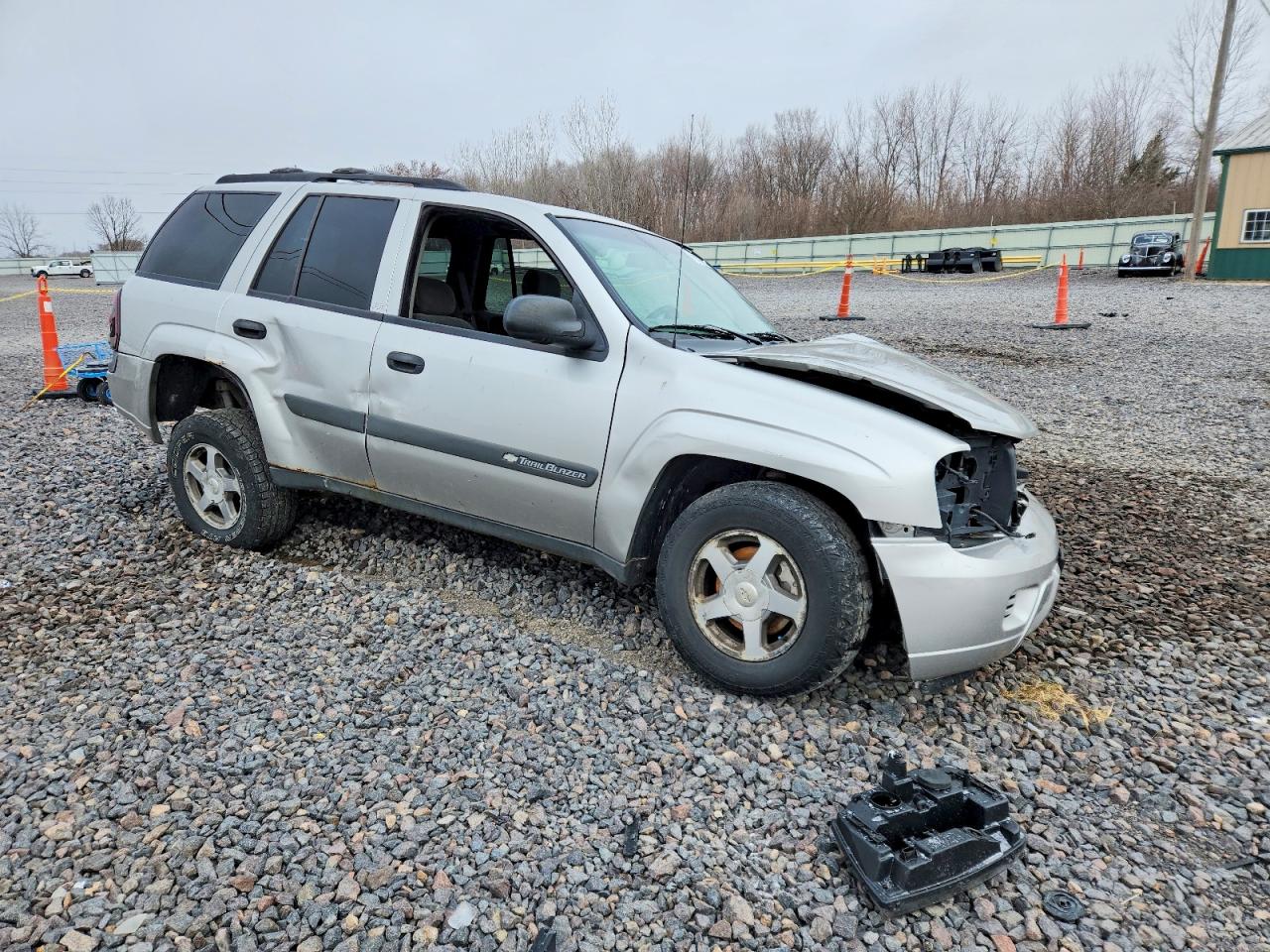 2004 CHEVROLET TRAILBLAZER LS photo 4